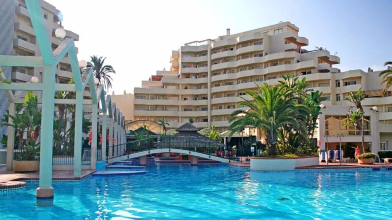 Benalmadena Benalbeach Parking Privado Bagian luar foto
