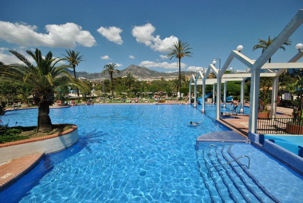 Benalmadena Benalbeach Parking Privado Bagian luar foto