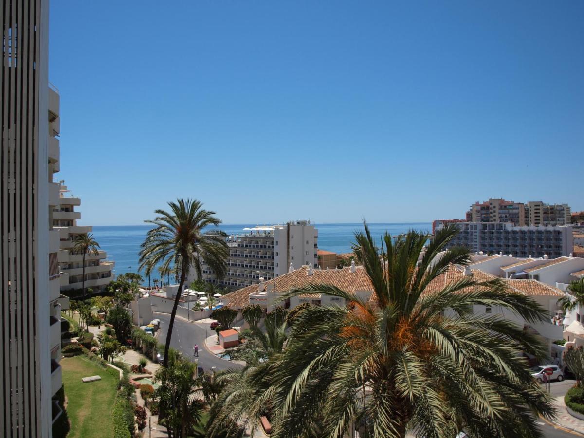 Benalmadena Benalbeach Parking Privado Bagian luar foto