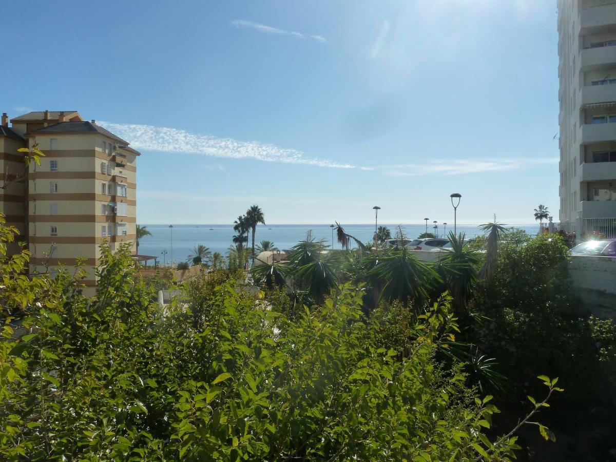 Benalmadena Benalbeach Parking Privado Bagian luar foto